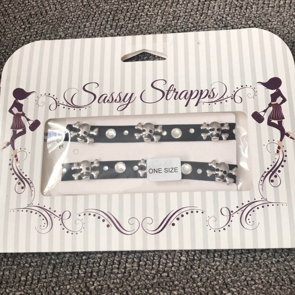 ☠️Sassy straps ☠️